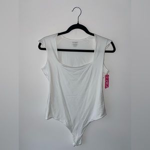 Women’s Square Neck Cap Sleeve Bodysuit